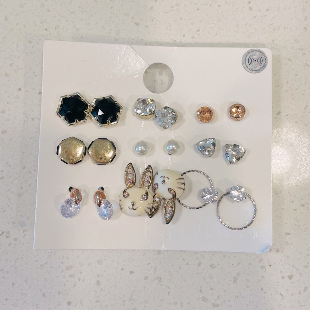 9- Piece Mixed Designer Set of Earrings